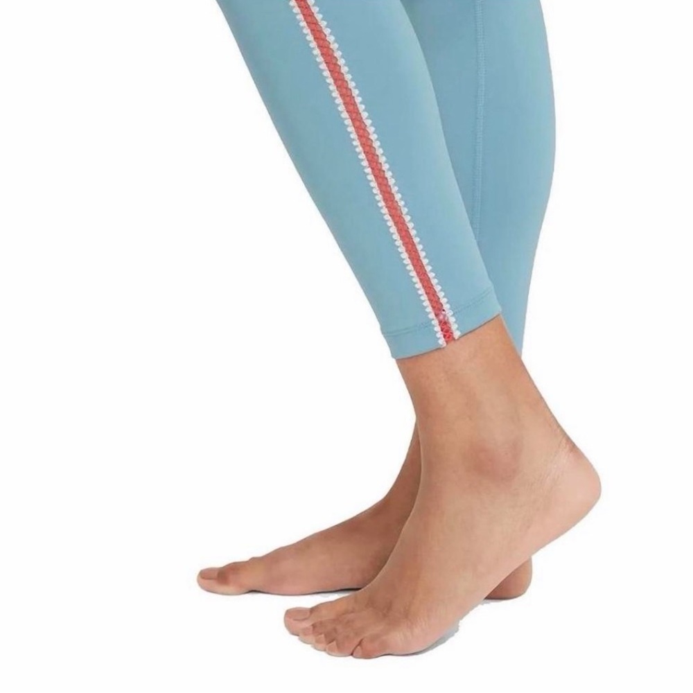 Nike Yoga Dri-FIT Crochet Trim High-Waisted 7/8 Leggings Blue/Pink M - Picture 2 of 11